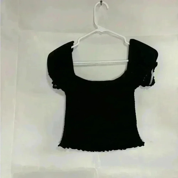 New with tags, womens size medium shirt, #E223 - Picture 1 of 4